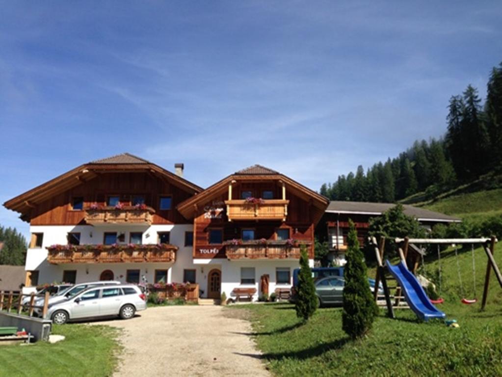 Ciasa Raut Appartement La Valle Buitenkant foto
