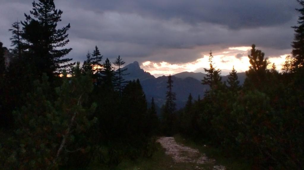 Ciasa Raut Appartement La Valle Buitenkant foto