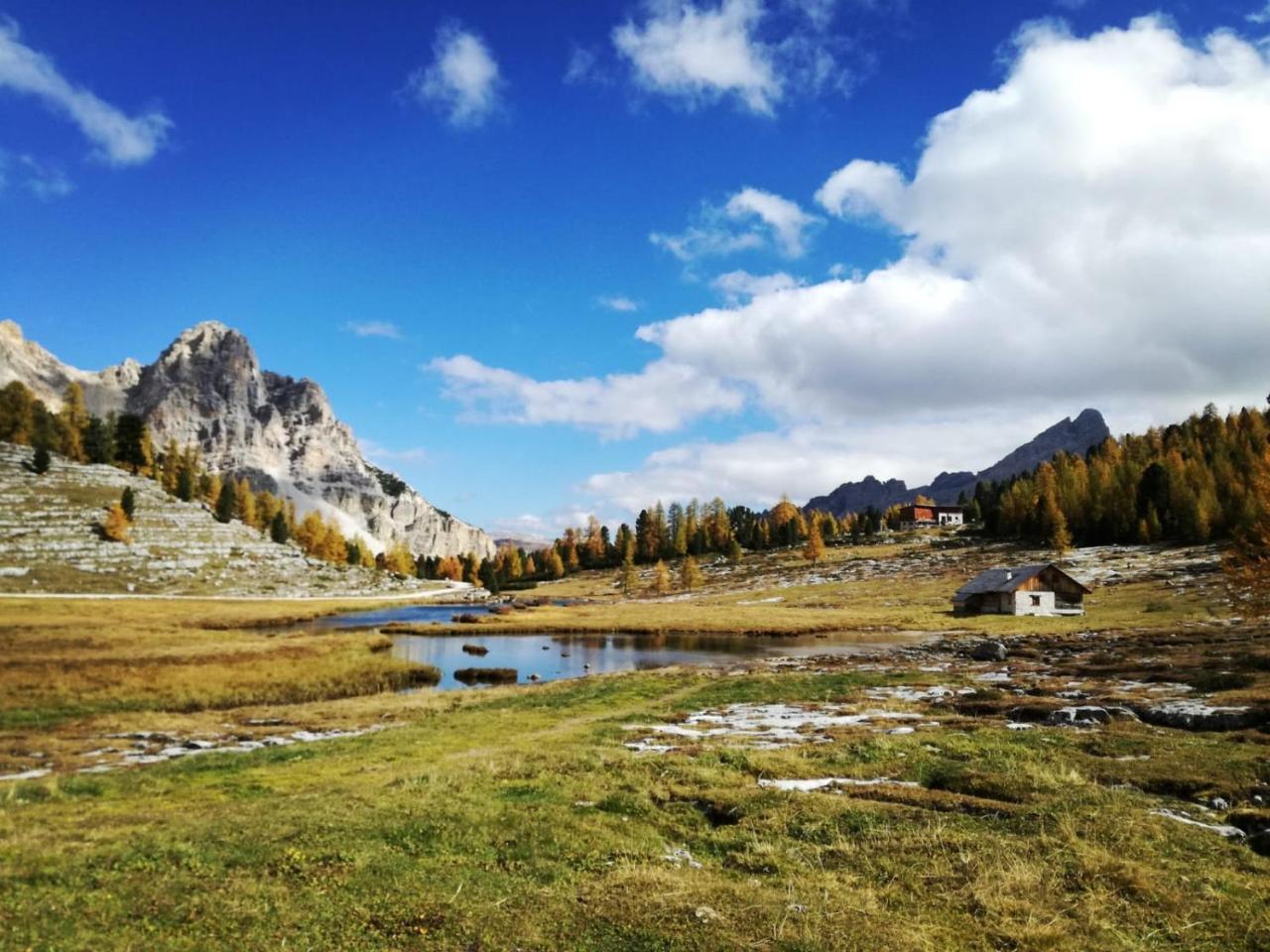 Ciasa Raut Appartement La Valle Buitenkant foto