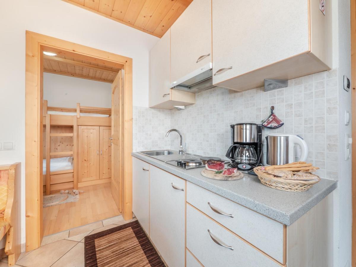 Ciasa Raut Appartement La Valle Buitenkant foto