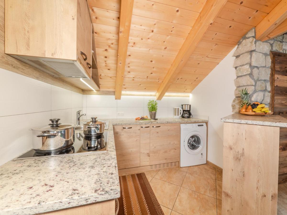 Ciasa Raut Appartement La Valle Buitenkant foto